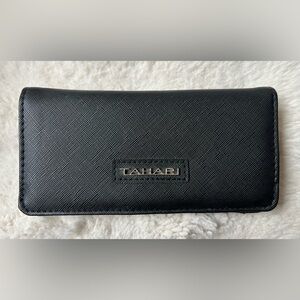 NWOT Tahari Black Snap Wallet